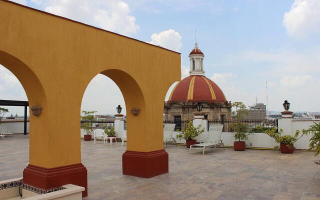 Hotel De Mendoza