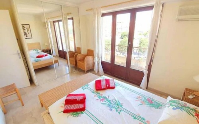 2P 60m²,Centre-ville,Calme ,Vue Mer ,Parking ,WIFI