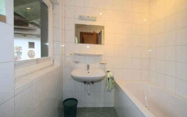 Chalet in Muhltal Near Kitzbuhel Ski Slopes