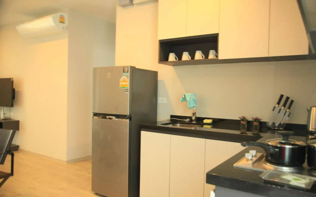 Pattaya Central Sea View Pool Suite