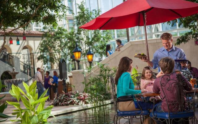 Gaylord Texan Resort & Convention Center