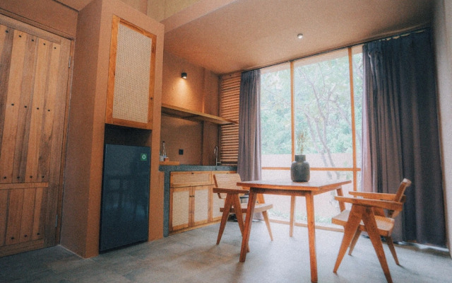 Loji Nyanyi Suite & Brew