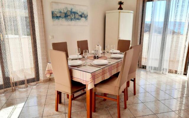 Lovely 3-bedroom apartment with breathtaking view