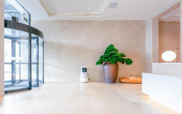 Hanting Hotel (Ningbo Yinzhou Wanda)
