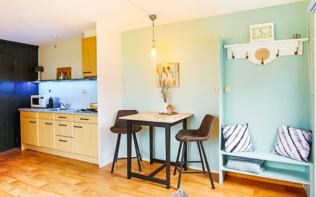 Vibrant Apartment in Baflo by Op de Roemte