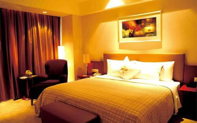Merryland Traders Hotel