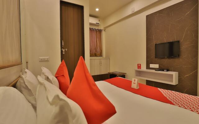 OYO 12147 Hotel Vibrant