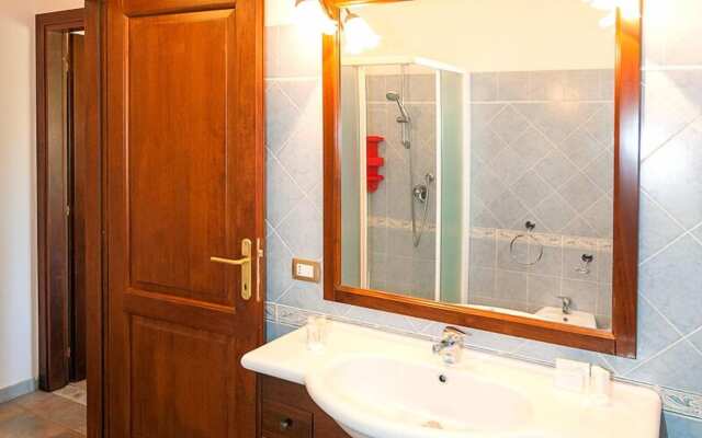 Albergo Residenziale Li Troni