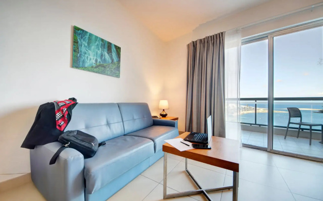 AX Sunny Coast Resort & Spa