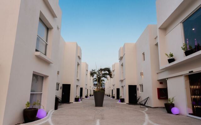 HS HOTSSON Acapulco Villas