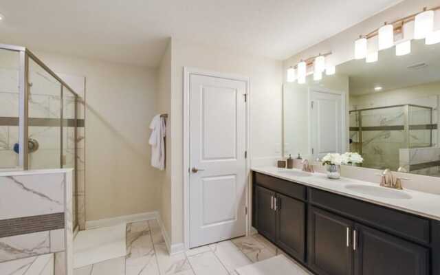 Extremely Private 6-bed House in Four Corners