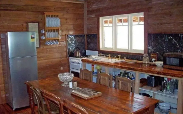 Colby Cottages, Wooragee near Beechworth