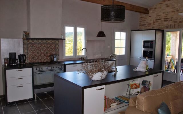 Lavish House in Ardeche With Shared Pool