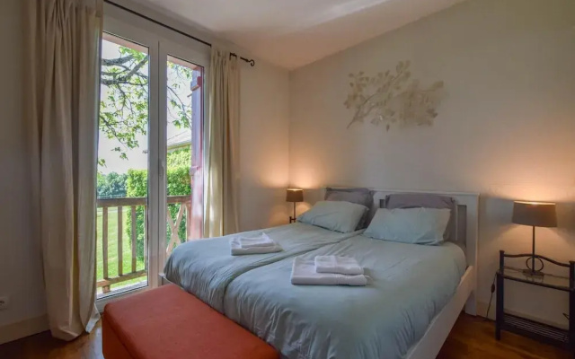 Holiday Home for 6 People With Private Pool