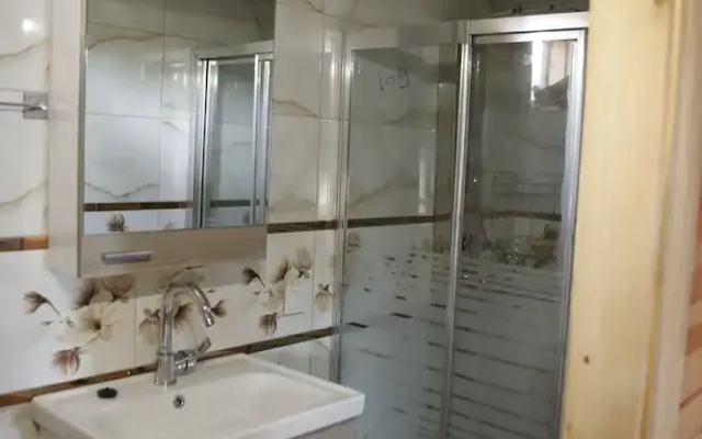 Kazdagları Saglikli Yasam Tatil Koyu