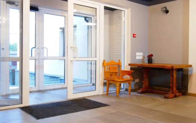 Guest House Opaliha Loft Rooms - Hostel