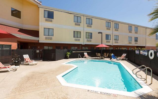 Red Roof Inn Houston - Westchase