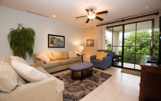 Nicely Decorated 3rd-floor Beauty With Pool-view Balcony in Coco