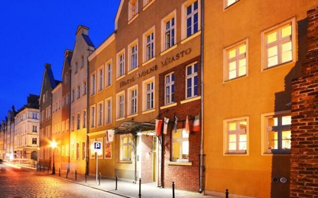 hotelImage