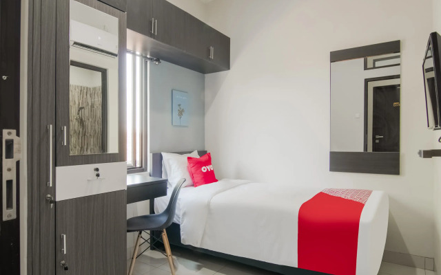 OYO 3826 Columbus Residence K11