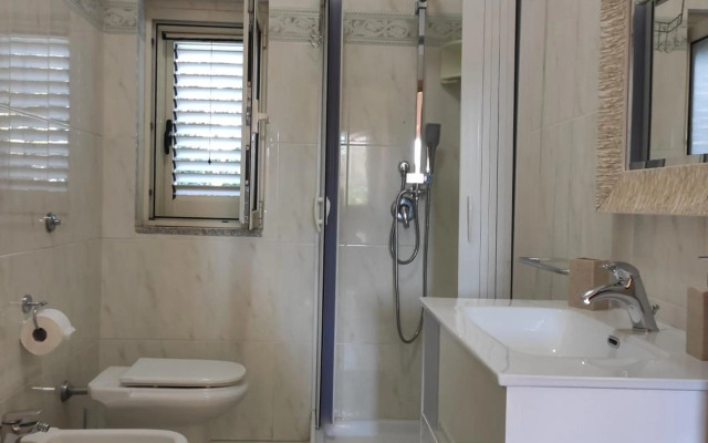 RESIDENCE FABRIZIO, 2022 a VIESTE