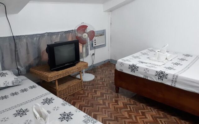 Mario's Travellers Inn - Hostel