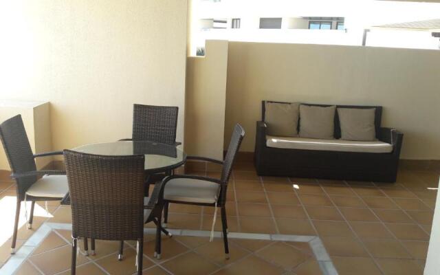 103 - Beach apartment with Spa & Gym