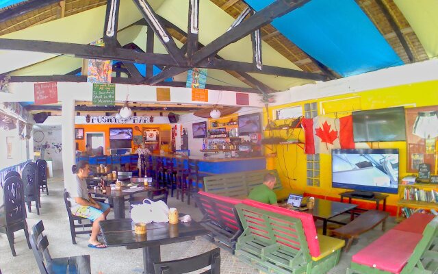 Jeepney Hostel and Kite Resort