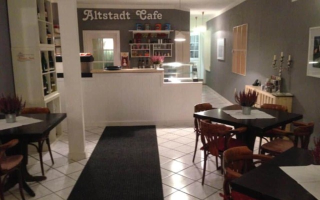 Pension Altstadt Cafe