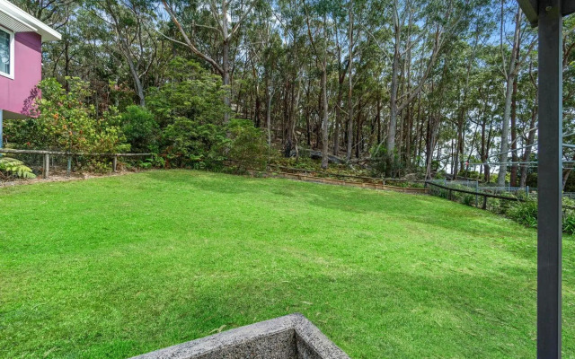 Sandlines at Hyams Beach 4pm Check Out Sundays