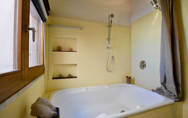 Romantic Suite Canelles - Cagliari