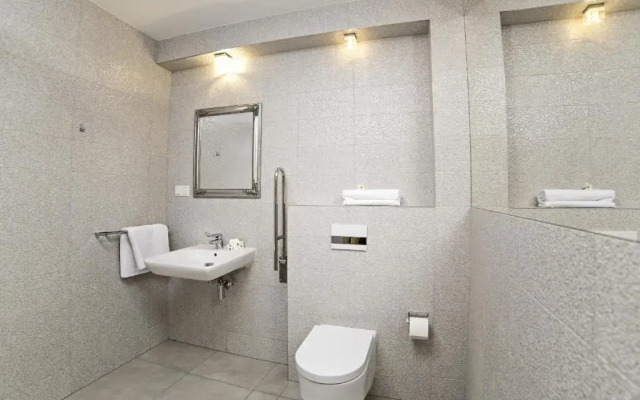 Aspen Deluxe Residence