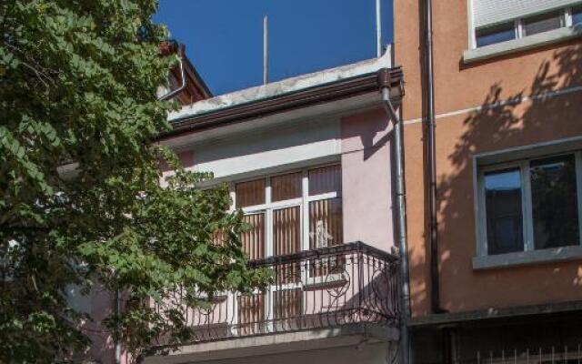 Sofia Apartment in House 8 boulevard Hristo Botev