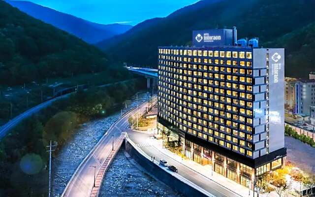Ramada Encore By Wyndham Jeongseon