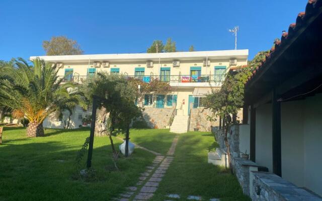 Angeliki Beach Hotel