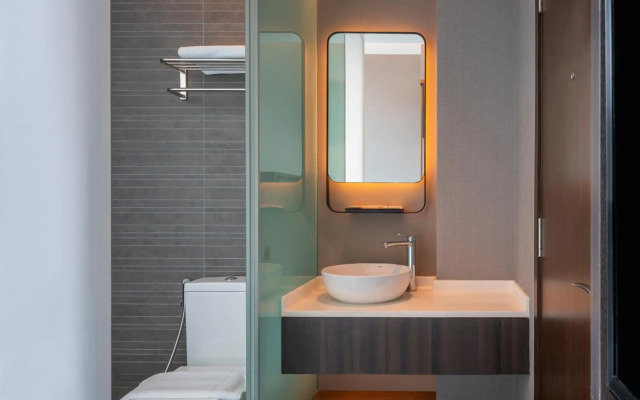Beverly Hotels Elements