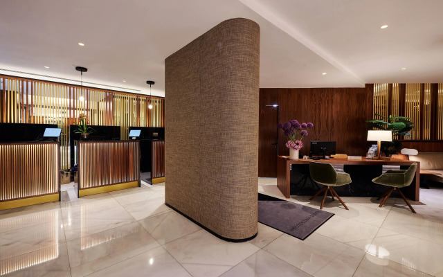 The Level at the Melia White House