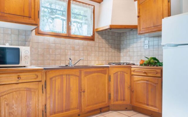 Holiday Home Les Galets - VGG100