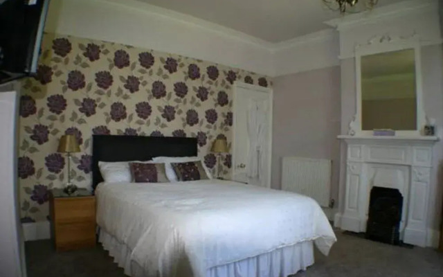 Glenlyon Bed and Breakfast