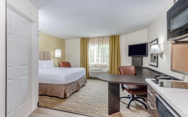 Candlewood Suites Secaucus - Meadowlands, an IHG Hotel