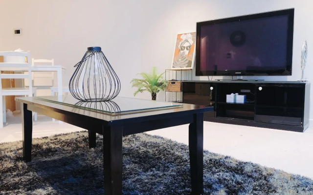 Skytower Apartment