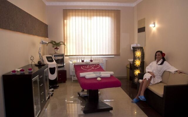 Royal Park Hotel And Spa