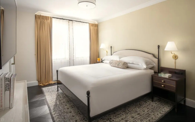 Cloister At The Boca Raton