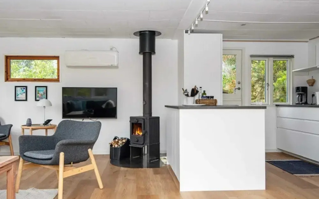 4 Person Holiday Home in Ebeltoft-by Traum