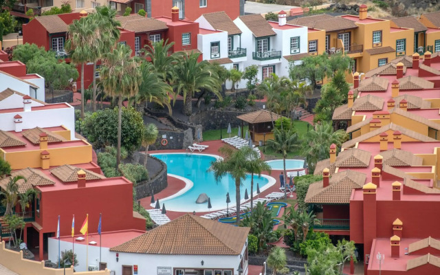 Apartamentos Oasis San Antonio