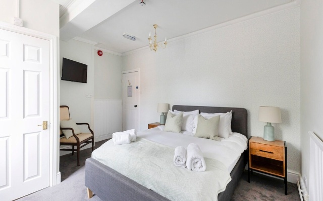Compact Double Room