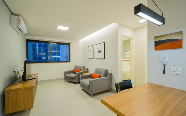 Lr810 Renovado, no Buzz dos Jardins, com Squash!