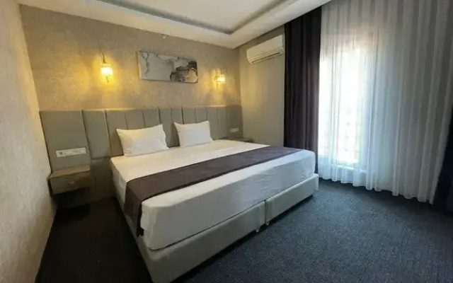 Yeni̇ Sevcan Hotel