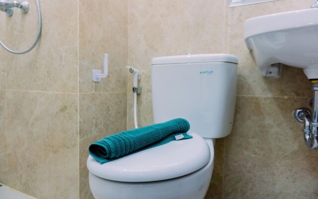 Restful And Comfortable Studio Transpark Bintaro Apartment