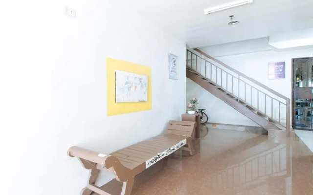 RedDoorz @ Kassel Residences Paranaque